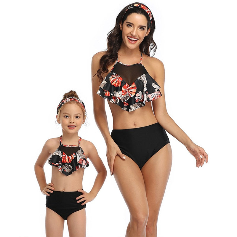 Family Swimsuit Mommy and Me Clothes Bikini Beach Shorts mother daughter swimwear baby girl and mom Outfits family maching look